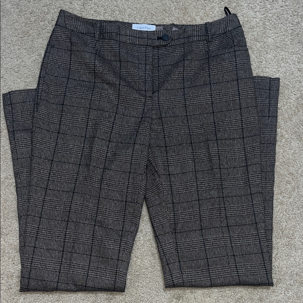 Calvin Klein Women's brown Checkered Straight Leg Pants